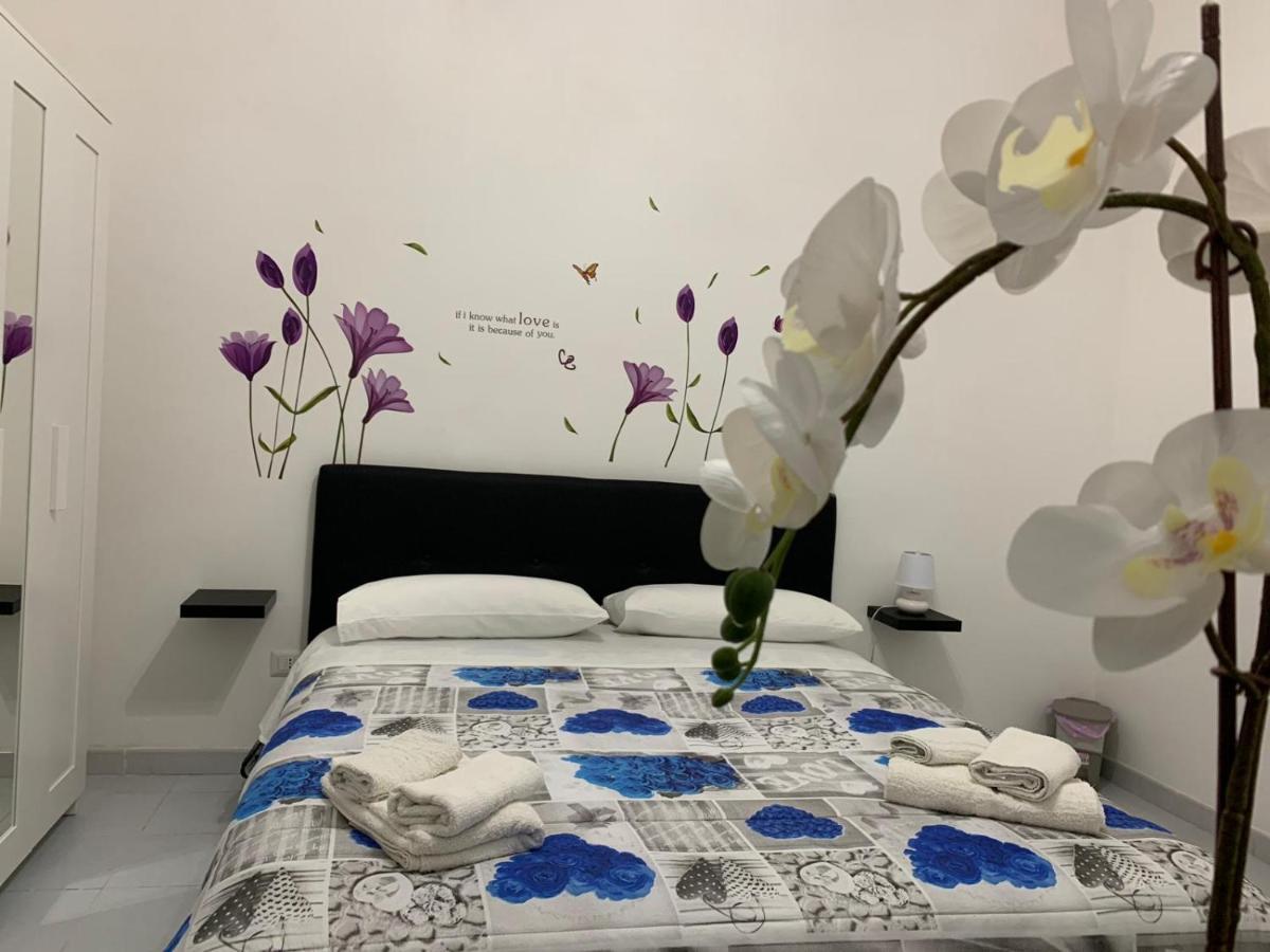 Bed and Breakfast Le Tre Orchidee Salerno Exterior foto